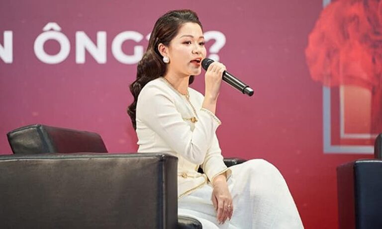 Đánh Giá Phụ Nữ Vạn Người Mê: Những Bí Quyết Thành Công Và Hạnh Phúc